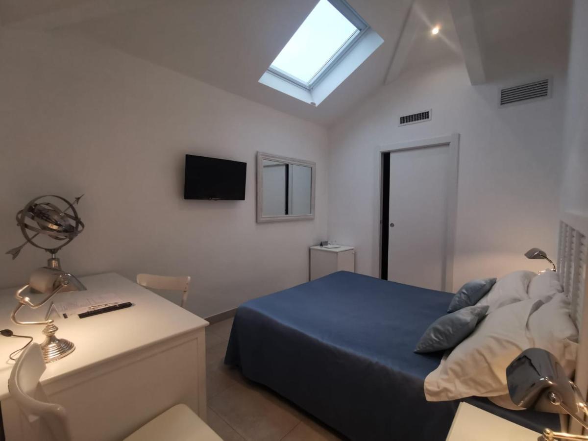L'Etoile Bed and Breakfast Foggia Exteriör bild